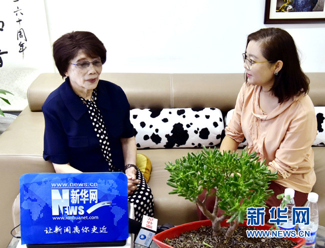 電波永不消逝，隨著時(shí)代發(fā)展傳播可能會(huì)有多種形式，年輕播音員要不忘初心，在如今優(yōu)越條件下更應(yīng)砥礪自己。