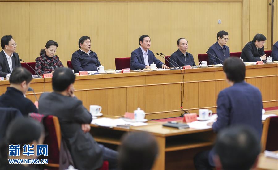 3月17日，中共中央政治局委員、中央書記處書記、中宣部部長劉奇葆在北京出席中華優(yōu)秀傳統(tǒng)文化傳承發(fā)展工作座談會。 新華社記者丁林?jǐn)z