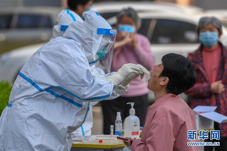 （新華全媒頭條·兩會精神看落實·圖文互動）（5）整體謀劃、系統升級、全面提升——落實全國兩會精神織牢織密公共衛(wèi)生防護網