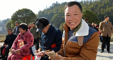 “脫貧后，我們分紅了！”