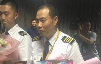 空中驚魂 奇跡備降！“英雄機組”太牛了