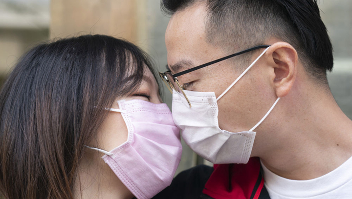 武漢新婚夫妻：經(jīng)此一疫，更懂家的分量