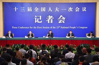 國家發(fā)改委主任何立峰等就“創(chuàng)新和完善宏觀調(diào)控，推動(dòng)高質(zhì)量發(fā)展”答記者問