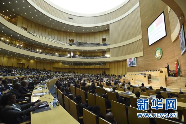 5月5日，中國(guó)國(guó)務(wù)院總理李克強(qiáng)在位于亞的斯亞貝巴的非洲聯(lián)盟總部發(fā)表題為《開創(chuàng)中非合作更加美好的未來》的演講。 新華社記者 李學(xué)仁 攝 