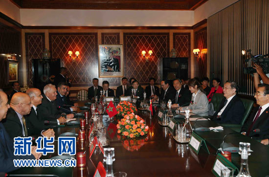 11月3日，中國全國政協主席俞正聲在拉巴特與摩洛哥參議長比亞迪拉進行會談。 新華社記者 劉衛兵 攝