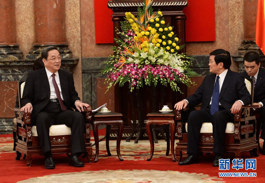 12月25日至27日，中共中央政治局常委、全國政協主席俞正聲對越南進行正式訪問。這是12月26日，俞正聲在河內會見越南國家主席張晉創。 新華社記者劉建生攝