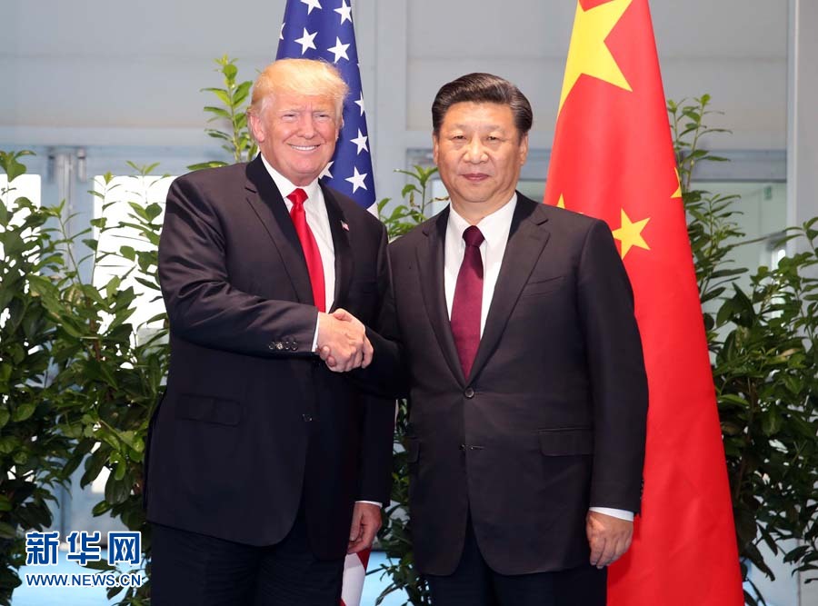 7月8日，國(guó)家主席習(xí)近平在二十國(guó)集團(tuán)領(lǐng)導(dǎo)人漢堡峰會(huì)閉幕后會(huì)見(jiàn)美國(guó)總統(tǒng)特朗普，就中美關(guān)系及共同關(guān)心的重大國(guó)際和地區(qū)問(wèn)題深入交換意見(jiàn)。新華社記者 姚大偉 攝