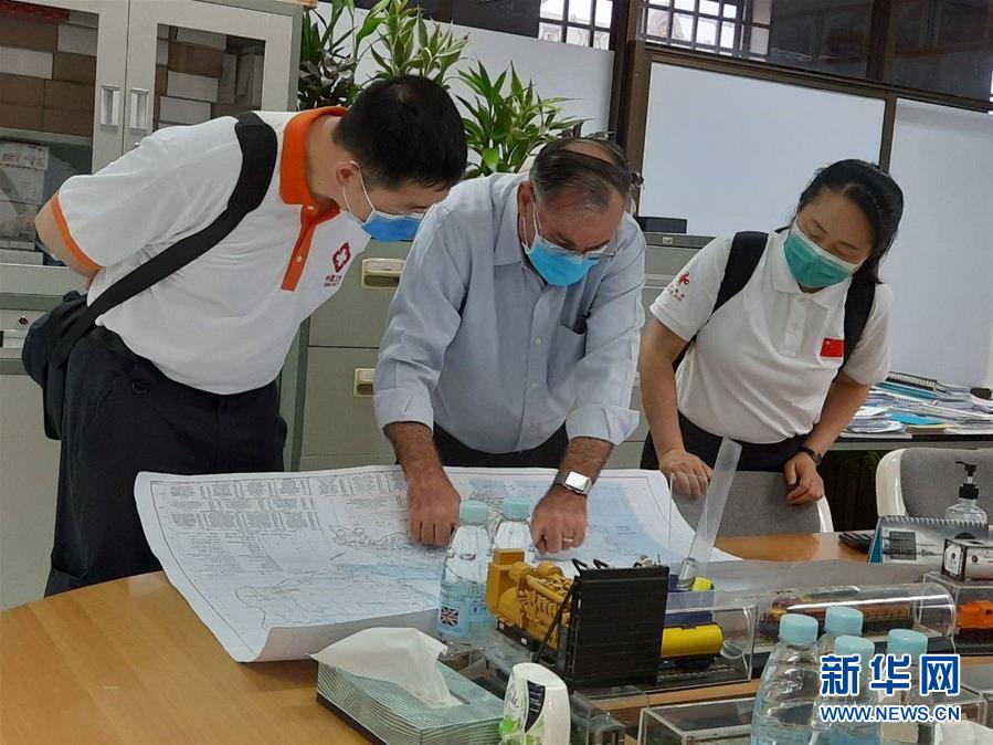 （國際疫情·圖文互動）（5）“工作忙碌又細致，經驗豐富又專業”——一名柬埔寨青年眼中的中國援柬抗疫醫療專家組